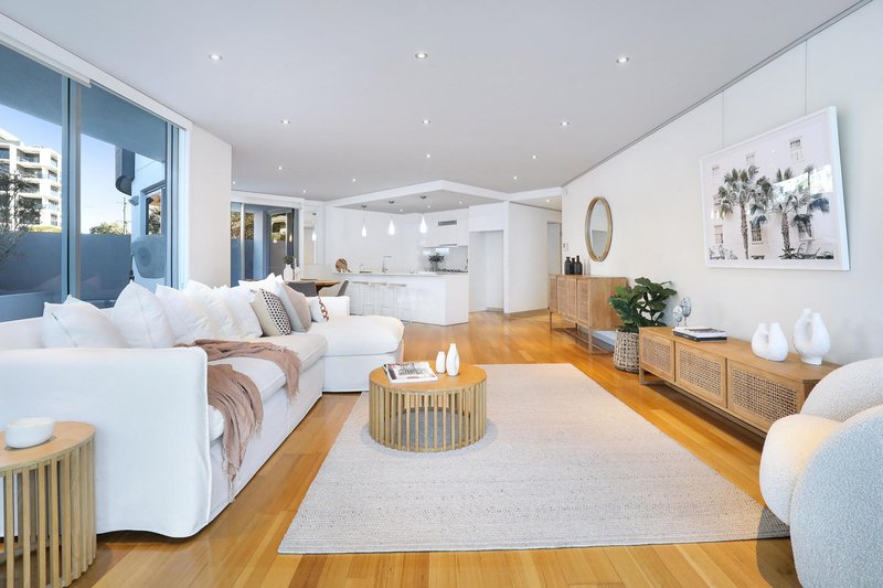 Photo - 34/16-20 Keira Street, Wollongong NSW 2500 - Image 5