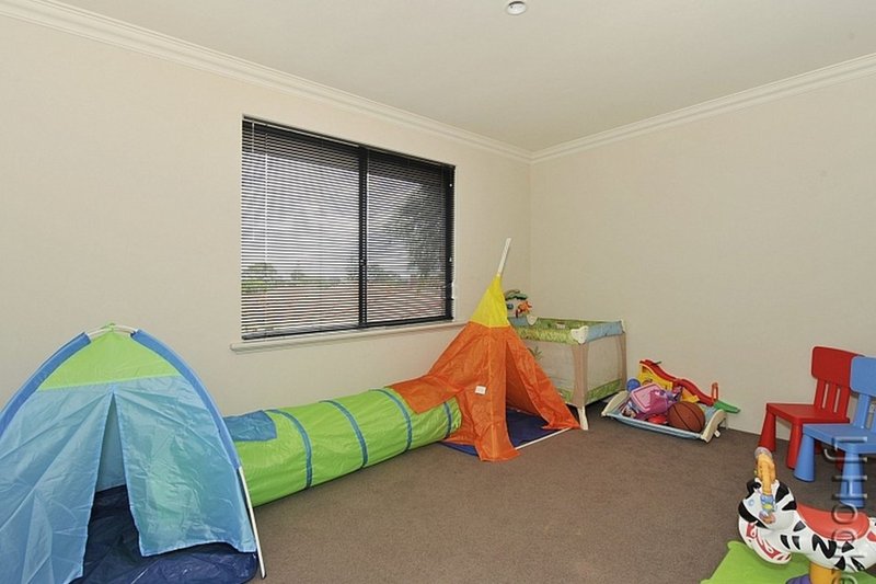 Photo - 3/42 Gibson Street, Mandurah WA 6210 - Image 11