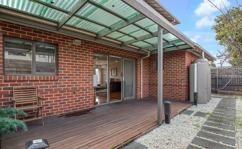 Photo - 3/42 Golf Links Avenue, Oakleigh VIC 3166 - Image 10