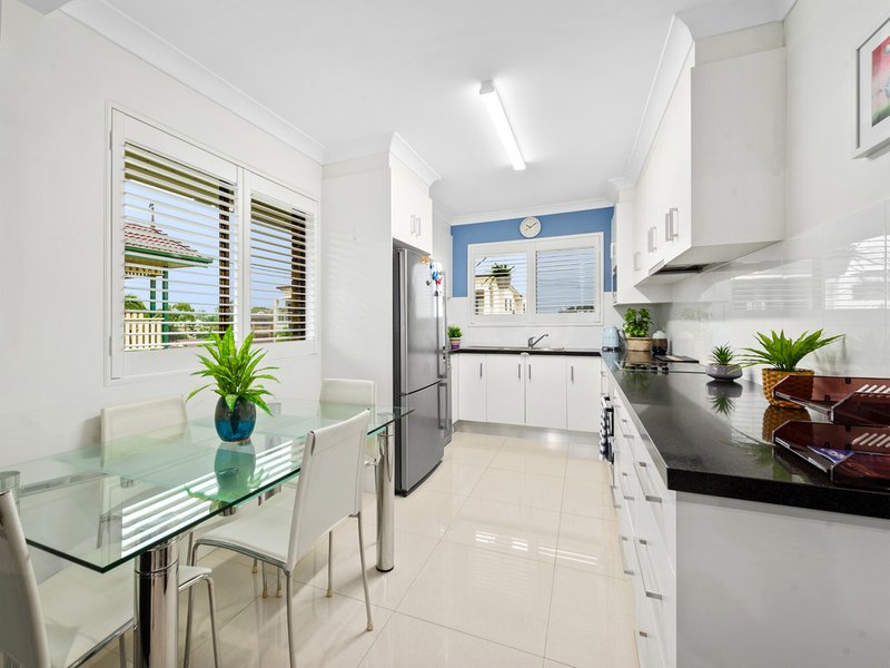 Photo - 3/42 Hows Road, Nundah QLD 4012 - Image 6