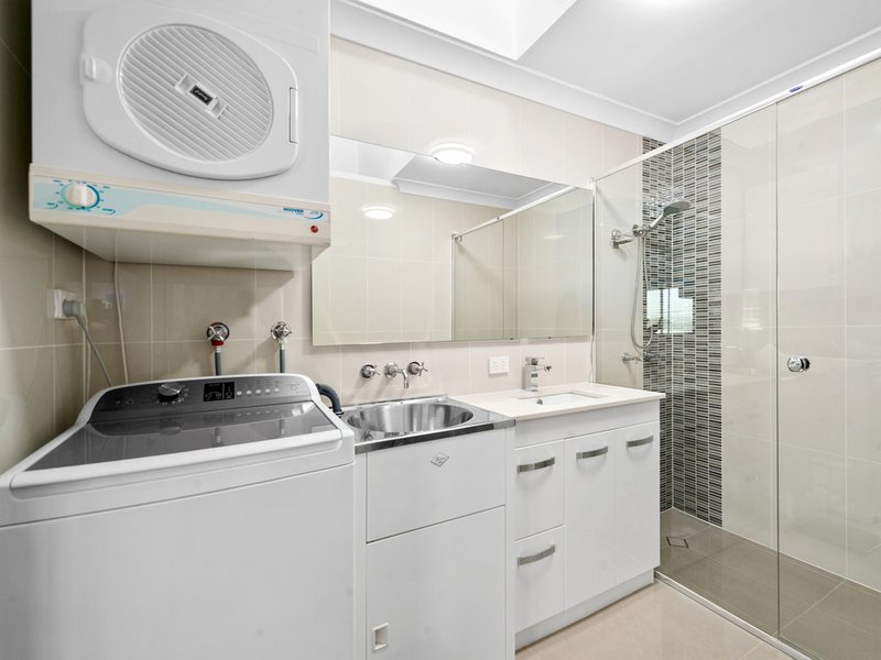 Photo - 3/42 Hows Road, Nundah QLD 4012 - Image 11