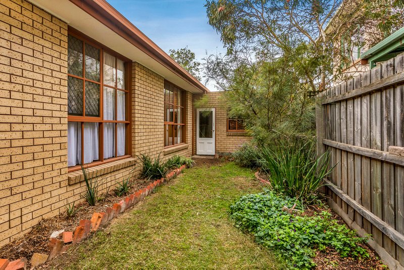 Photo - 3/42 Ryan Street, Northcote VIC 3070 - Image 9