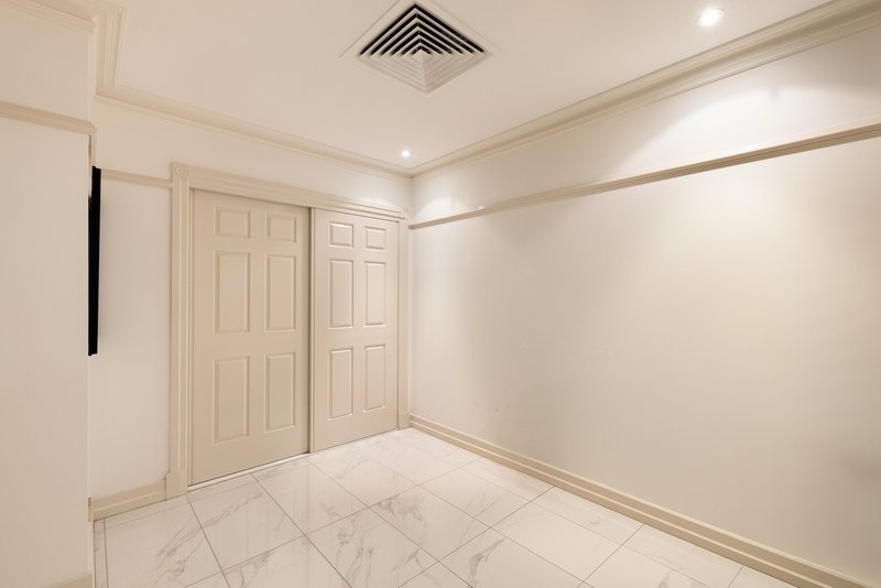 Photo - 34/208 Adelaide Street, Brisbane City QLD 4000 - Image 8