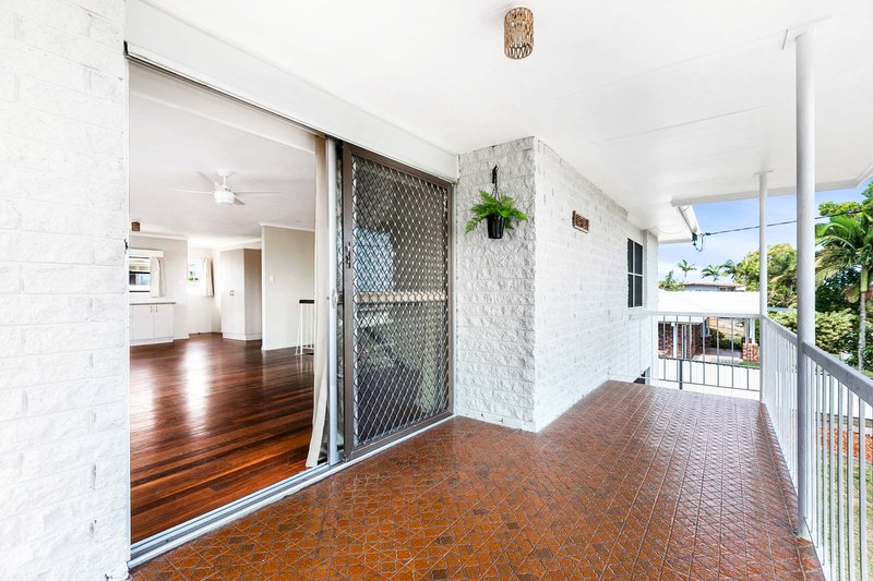 Photo - 343 Boat Harbour Drive, Scarness QLD 4655 - Image 12