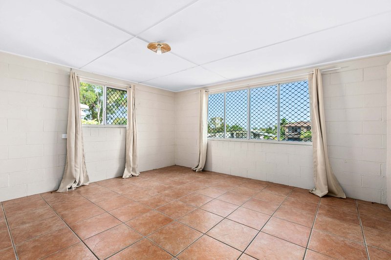 Photo - 343 Boat Harbour Drive, Scarness QLD 4655 - Image 19