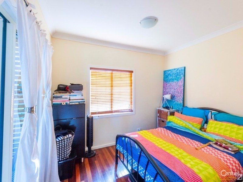 Photo - 343 Bradman Avenue, Maroochydore QLD 4558 - Image 8