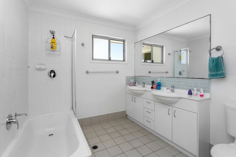 Photo - 3/43 Brisbane Crescent, Deception Bay QLD 4508 - Image 9