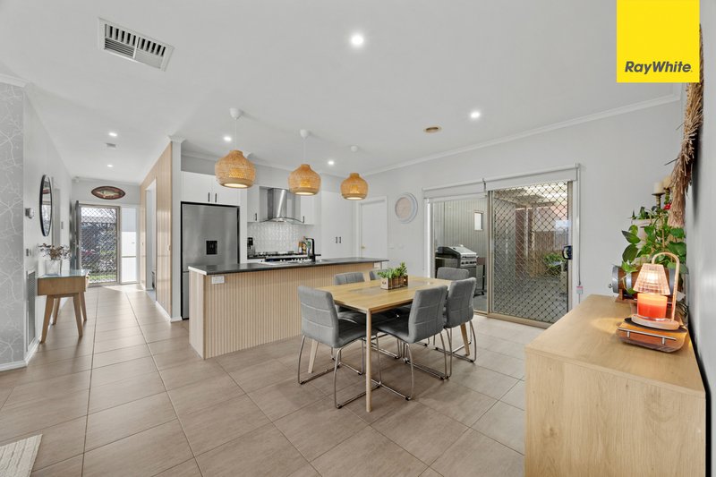 Photo - 343 Centenary Avenue, Melton West VIC 3337 - Image 16