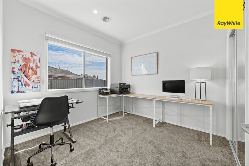 Photo - 343 Centenary Avenue, Melton West VIC 3337 - Image 18