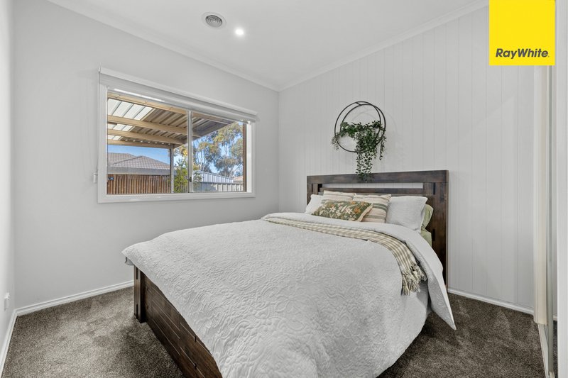 Photo - 343 Centenary Avenue, Melton West VIC 3337 - Image 19