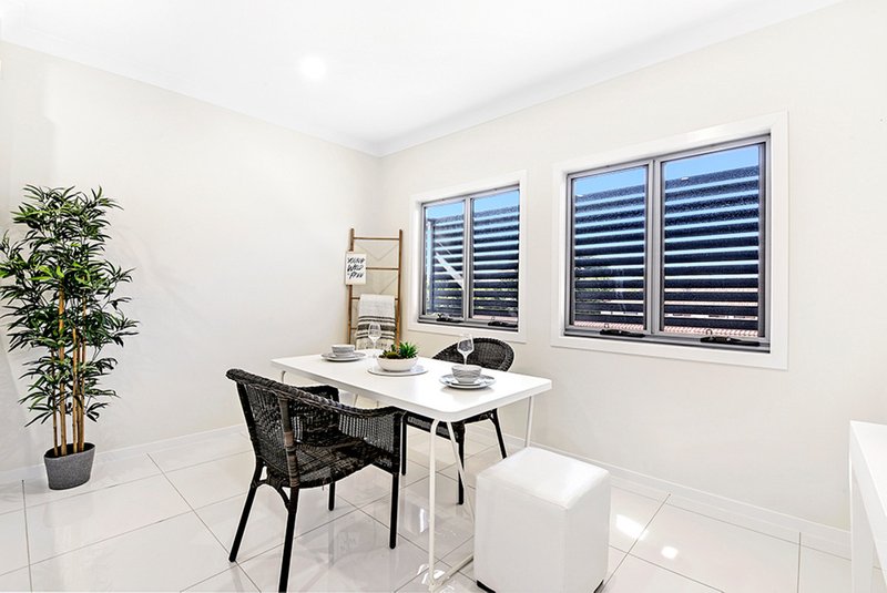 Photo - 3/43 Harley Street, Labrador QLD 4215 - Image 9