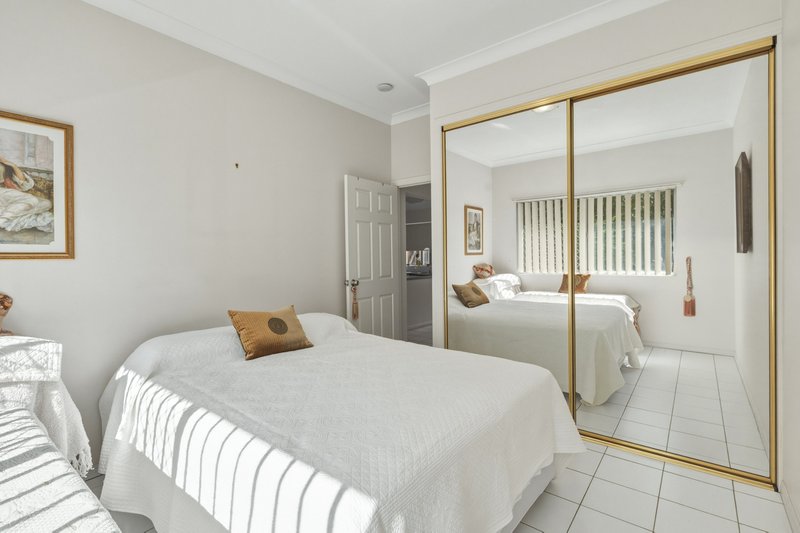 Photo - 3/43 Hunter Street, Greenslopes QLD 4120 - Image 7