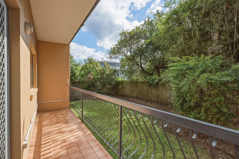 Photo - 3/43 Hunter Street, Greenslopes QLD 4120 - Image 9