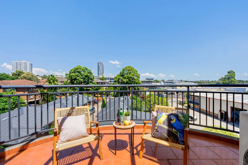 Photo - 34/30-32 Fifth Avenue, Blacktown NSW 2148 - Image 6