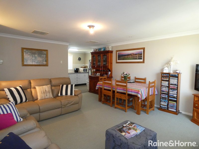 Photo - 3/433 Boston Street, Moree NSW 2400 - Image 2