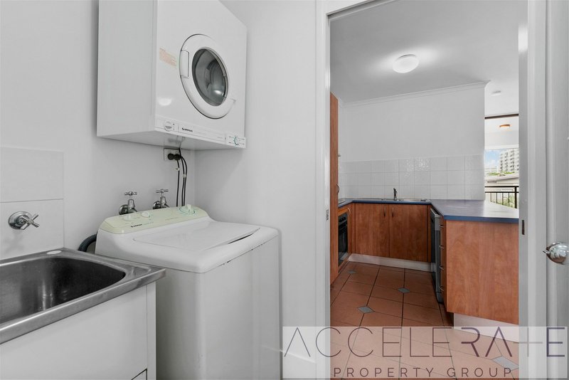 Photo - 34/336 Boundary Street, Spring Hill QLD 4000 - Image 16