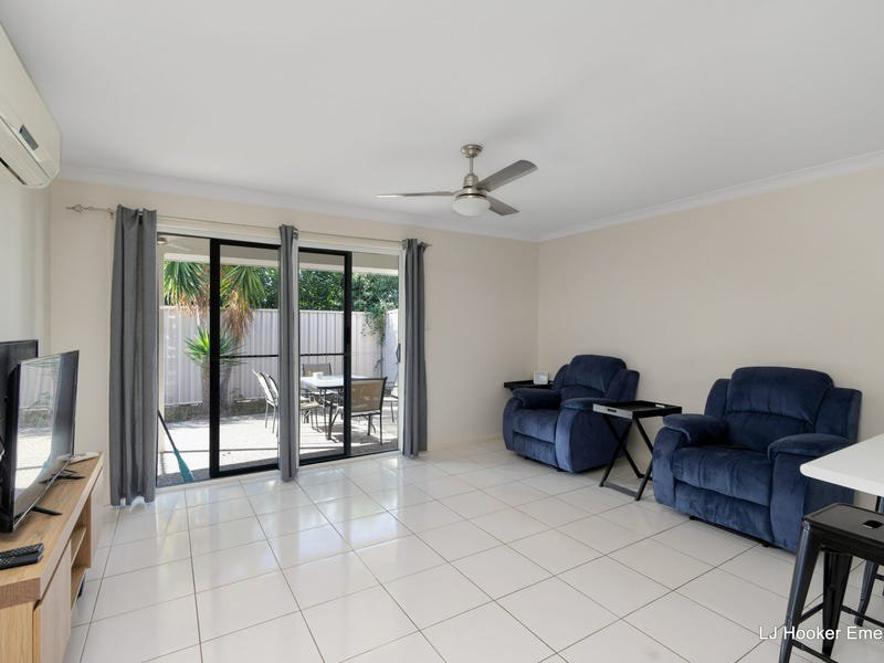 Photo - 3/44 Lakeside Drive, Emerald QLD 4720 - Image 5