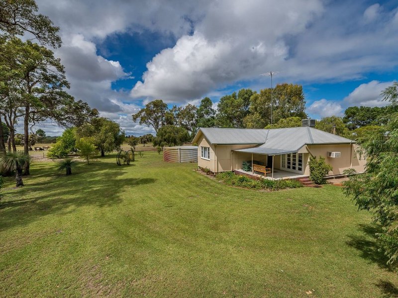 Photo - 344 Tangletoe Road, Gingin WA 6503 - Image 12