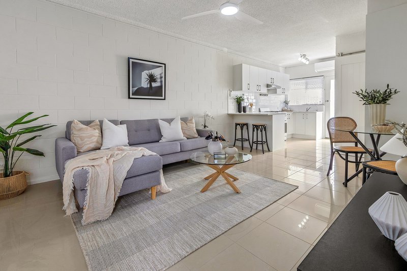 Photo - 3/444-448 Sir Donald Bradman Drive, Brooklyn Park SA 5032 - Image 4