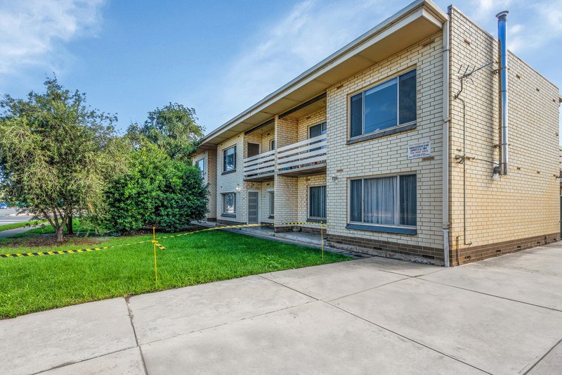 Photo - 3/444-448 Sir Donald Bradman Drive, Brooklyn Park SA 5032 - Image 11