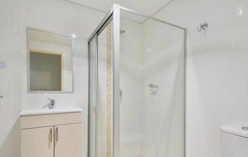 Photo - 34/5-7 Northumberland Street, Liverpool NSW 2170 - Image 2