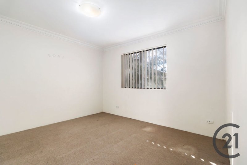 Photo - 3/45 Castlereagh Street, Liverpool NSW 2170 - Image 4