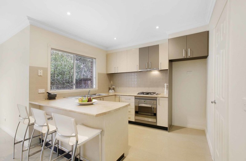 Photo - 34/5 Delacombe Drive, Mill Park VIC 3082 - Image 2