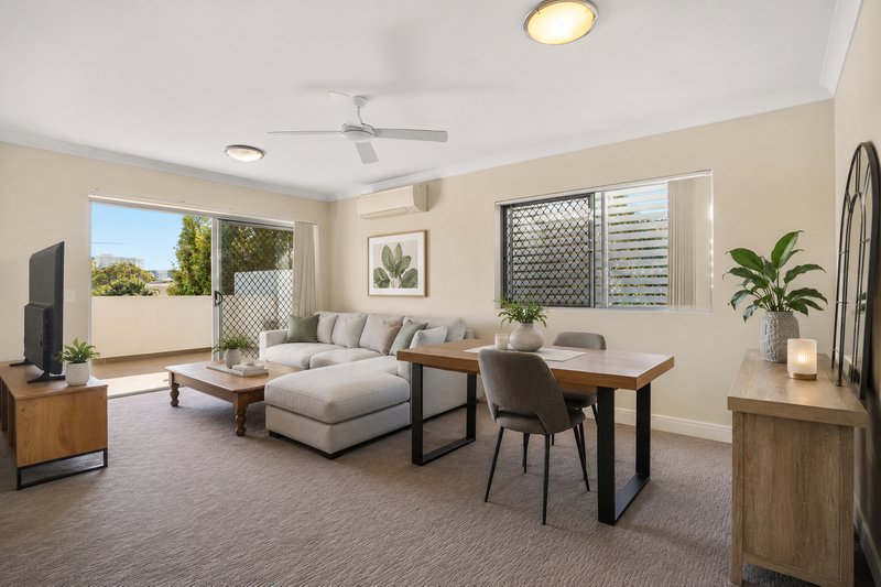Photo - 3/45 Henry Street, Chermside QLD 4032 - Image 3
