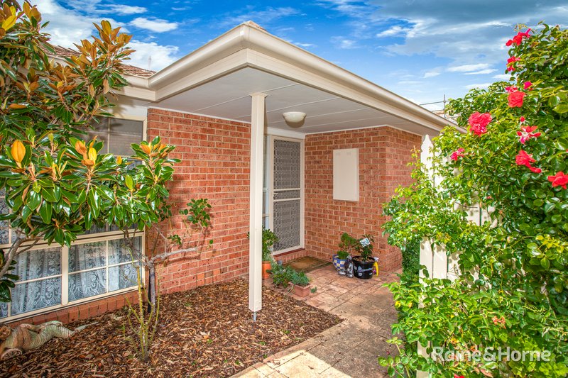 Photo - 3/45 Ligar Street, Sunbury VIC 3429 - Image 6