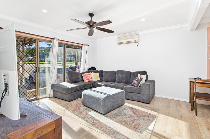 Photo - 345 Northcliffe Drive, Berkeley NSW 2506 - Image 3