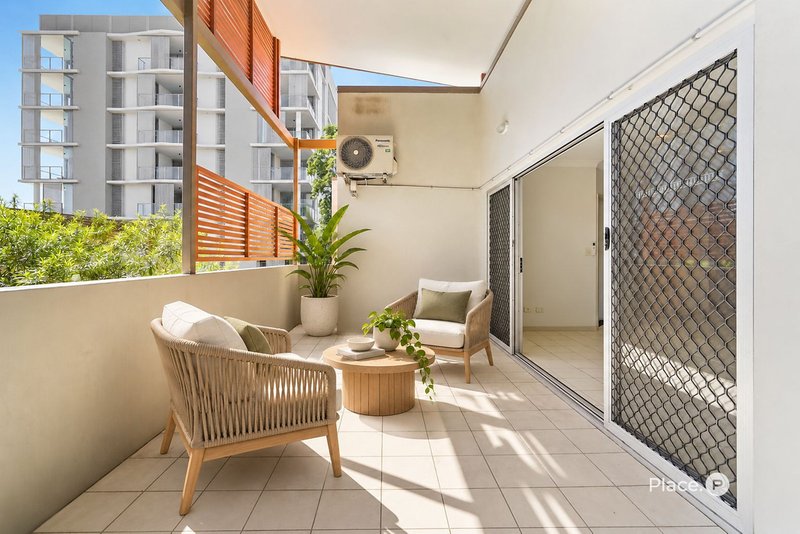 Photo - 3/45 Railway Avenue, Indooroopilly QLD 4068 - Image 14