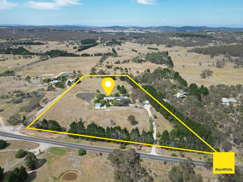 345 Weeroona Drive, Wamboin NSW 2620