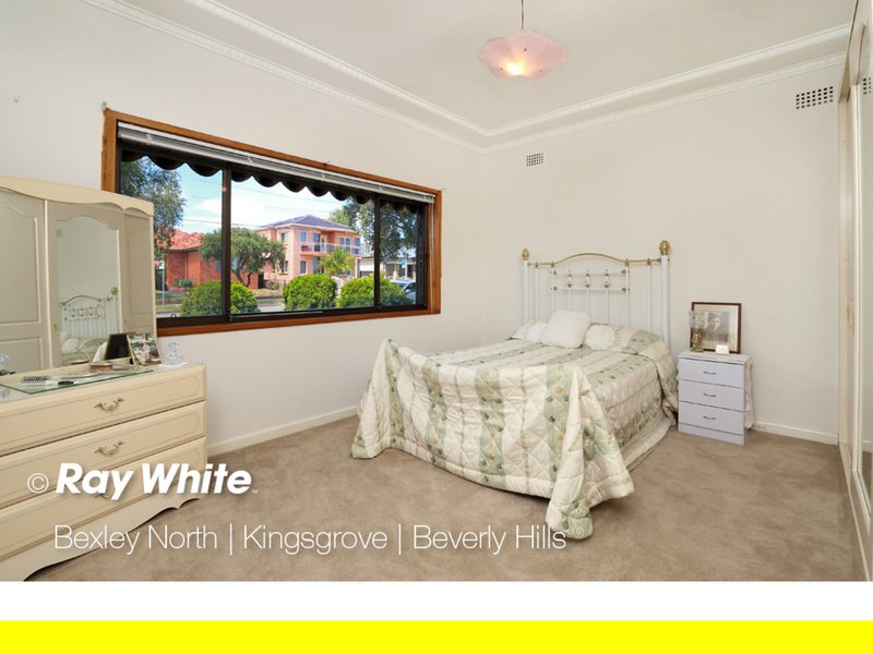 Photo - 345 William Street, Kingsgrove NSW 2208 - Image 6