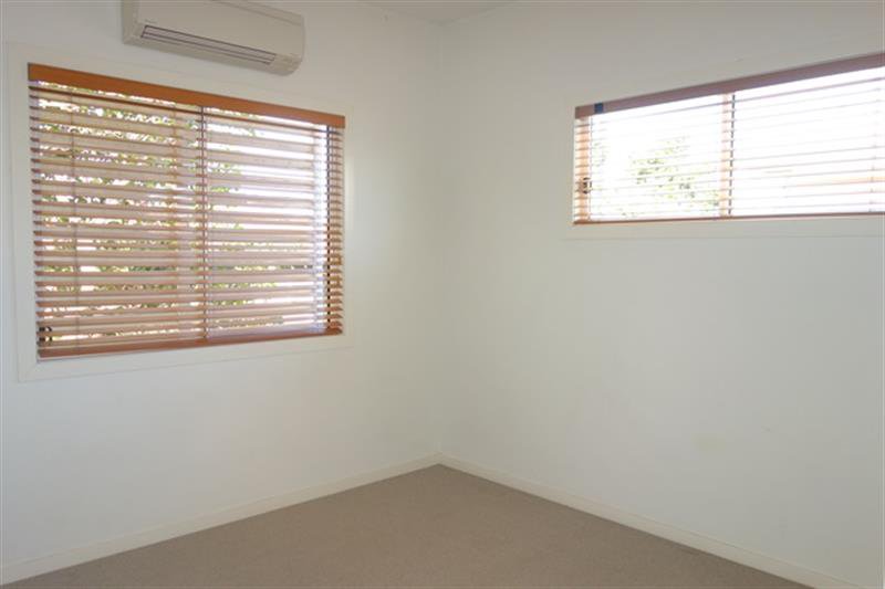 Photo - 3/46 Avondale Avenue, Annerley QLD 4103 - Image 8