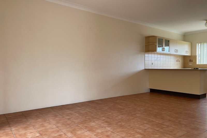 Photo - 3/46 Francis Street, Corrimal NSW 2518 - Image 7