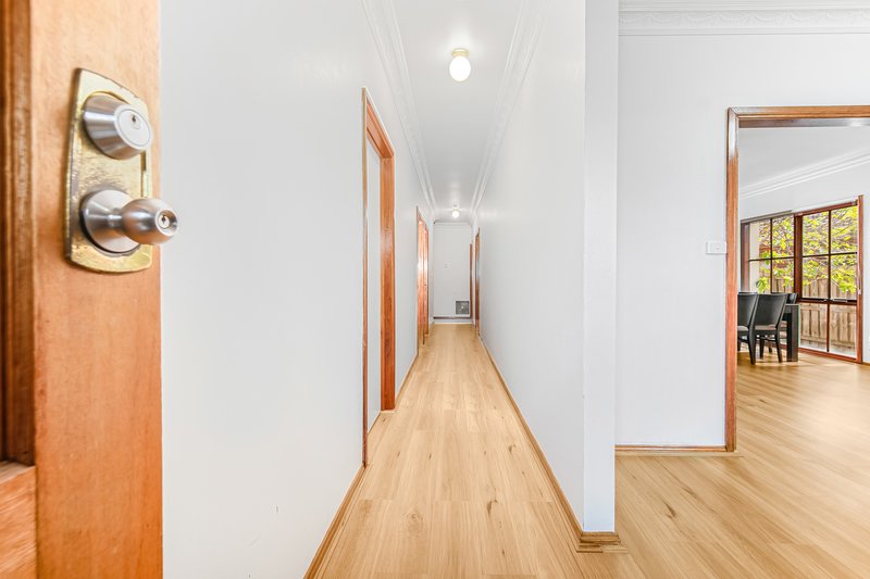 Photo - 3/46 Wedge Street, Epping VIC 3076 - Image 2
