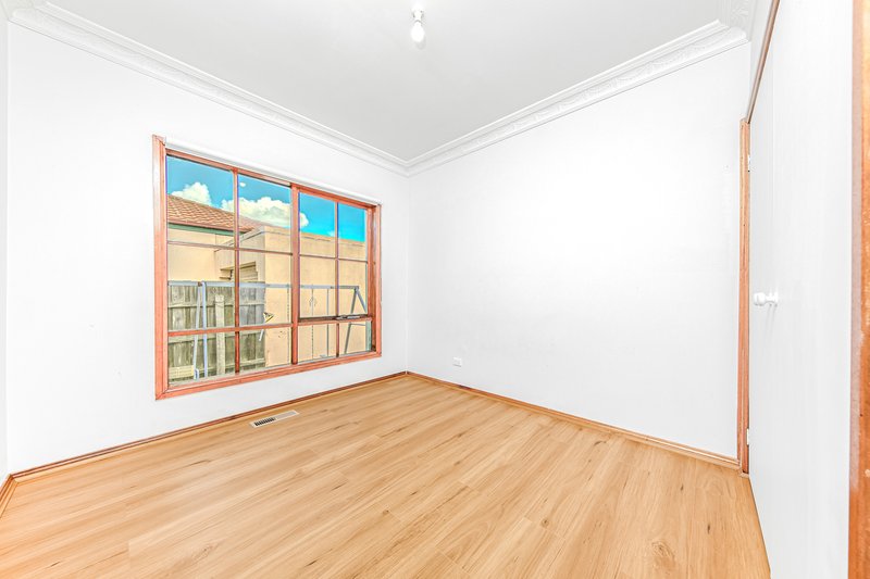 Photo - 3/46 Wedge Street, Epping VIC 3076 - Image 8