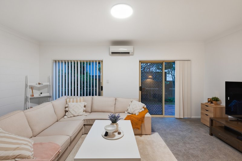 Photo - 3/468 Wynnum Road, Morningside QLD 4170 - Image 1