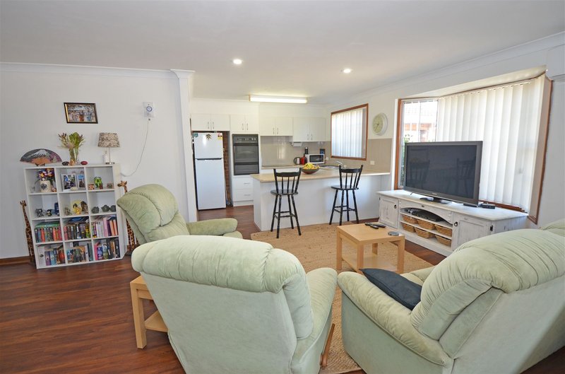 Photo - 3/47 Ackroyd Street, Port Macquarie NSW 2444 - Image 3