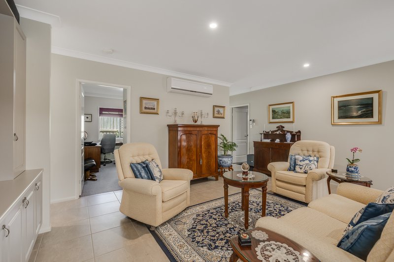 Photo - 3/47 Entabeni Drive, Kearneys Spring QLD 4350 - Image 10