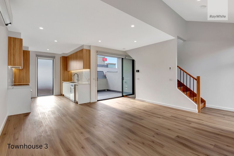Photo - 3&4/7 Holmes Street, Brunswick East VIC 3057 - Image 4