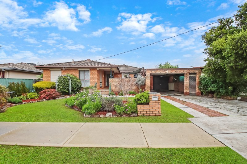 Photo - 347 Lawrence Street, West Wodonga VIC 3690 - Image 1