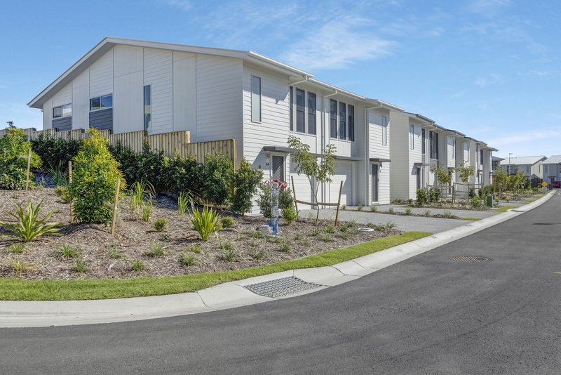 Photo - 3/47 Urbana Boulevard, Coomera QLD 4209 - Image 1