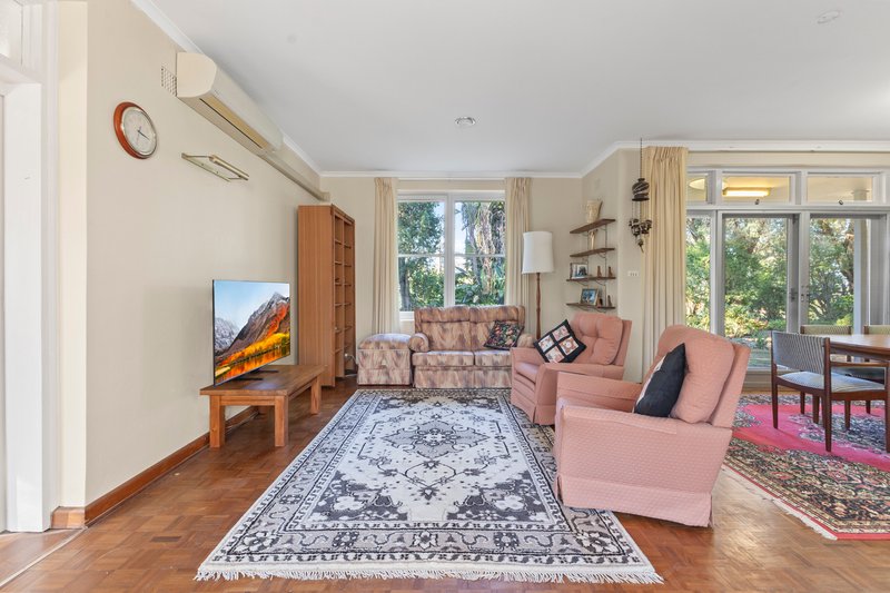Photo - 348 Bobbin Head Road, Turramurra NSW 2074 - Image 3