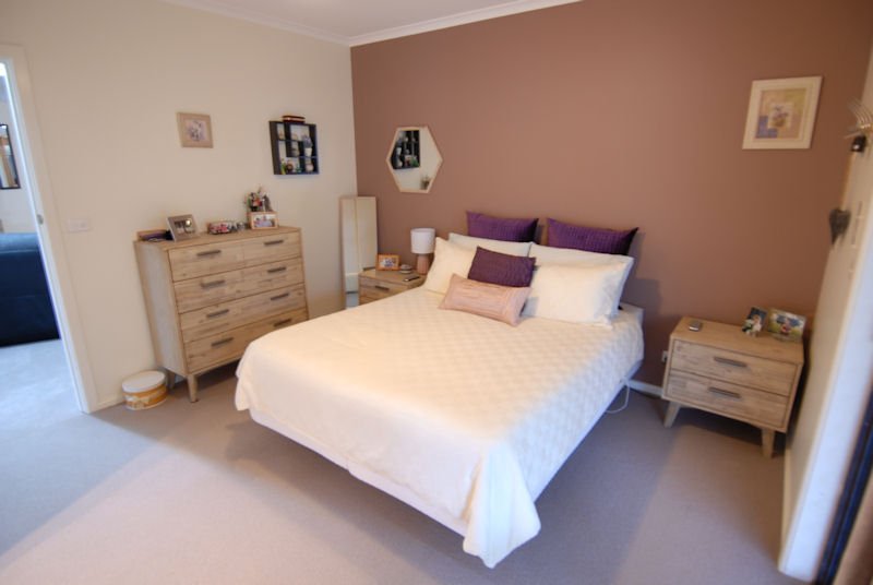 Photo - 348 Victoria Street, Deniliquin NSW 2710 - Image 5