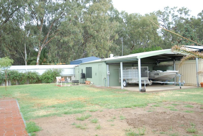 Photo - 348 Victoria Street, Deniliquin NSW 2710 - Image 10