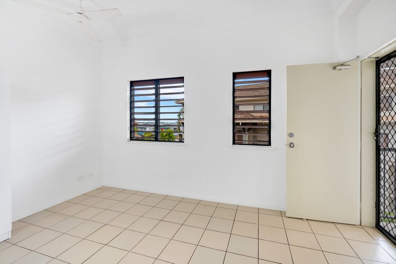 Photo - 348/2-8 Rigg Street, Woree QLD 4868 - Image 2