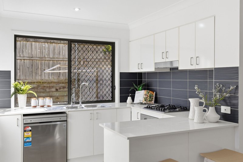 Photo - 34/88 Candytuft Place, Calamvale QLD 4116 - Image 3