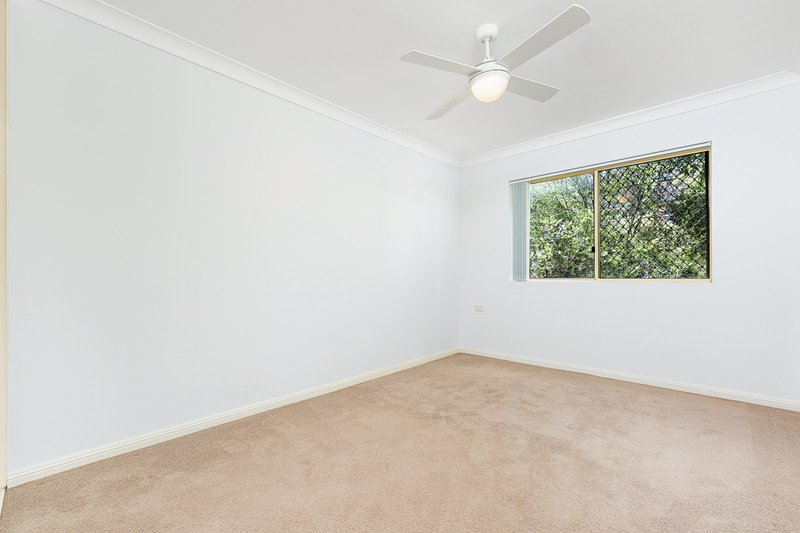 Photo - 3/49-55 Cecil Avenue, Castle Hill NSW 2154 - Image 7