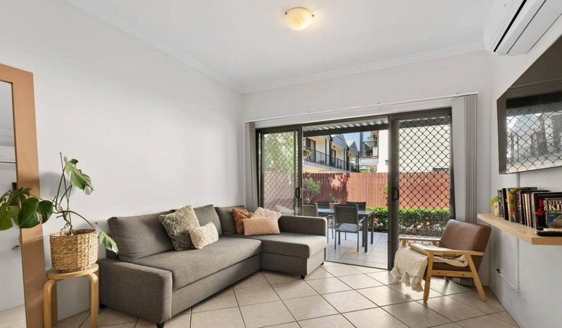 Photo - 3/49 Bilyana Street, Balmoral QLD 4171 - Image 3